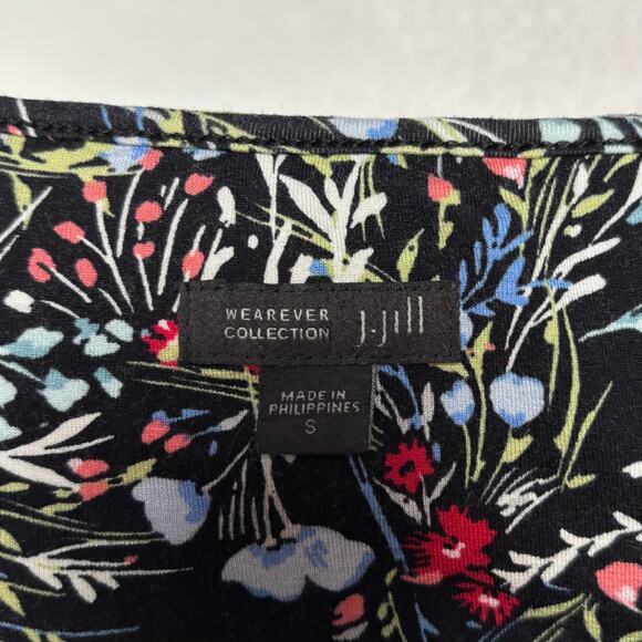 J. Jill Floral Wearever Collection Black Floral Sleeveless Dress Size Small - Picture 3 of 4